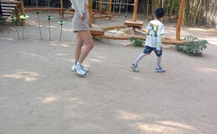 车上他吃我奶好爽